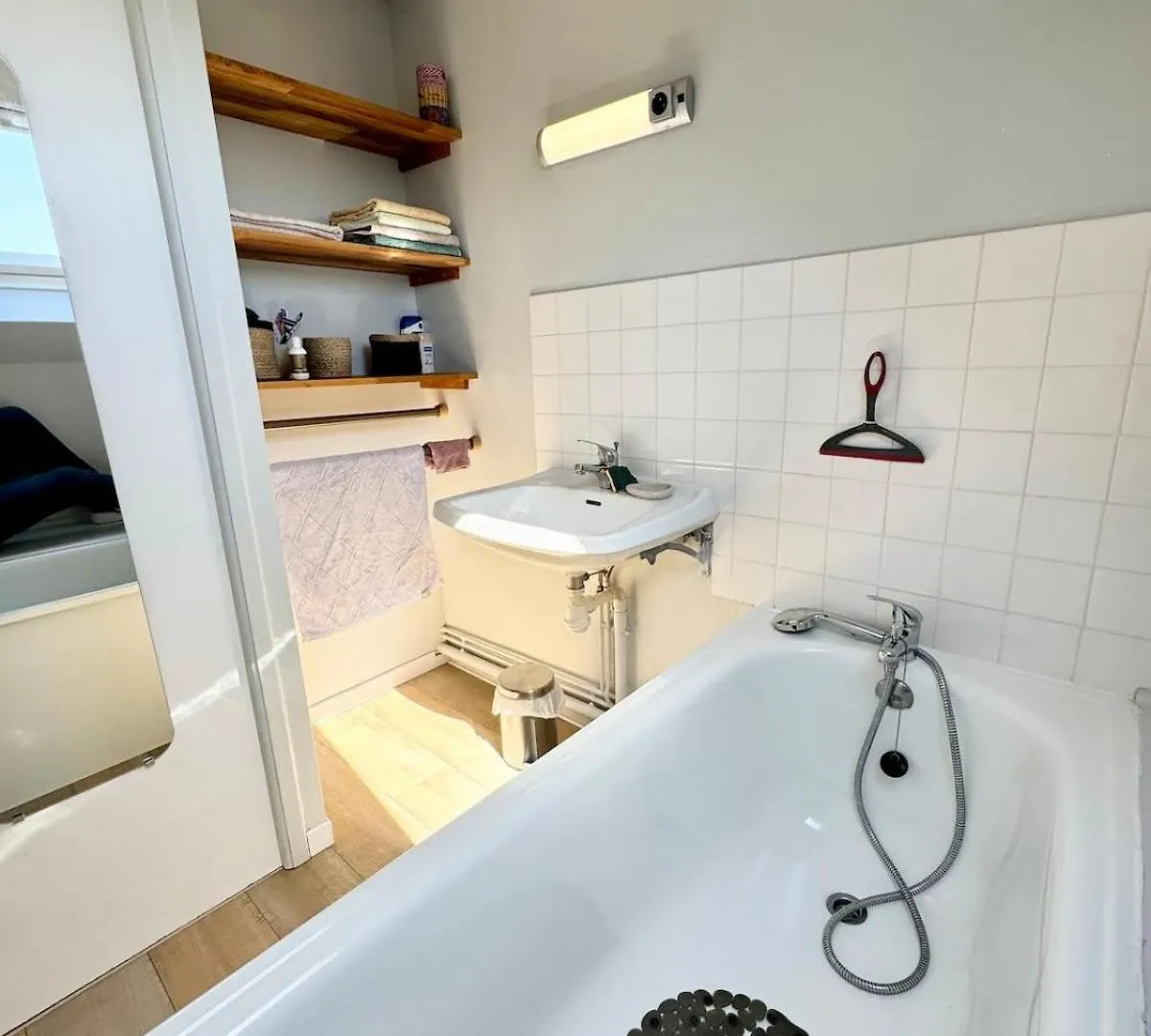 Holiday home Charmante Maisonnette Terrasse - Proche Plages Guidel