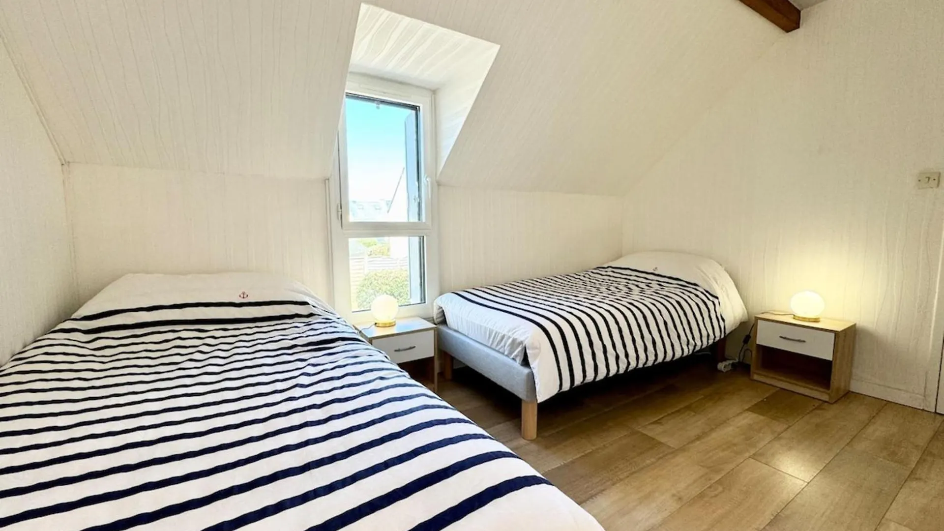 Charmante Maisonnette Terrasse - Proche Plages Guidel 0*,  France